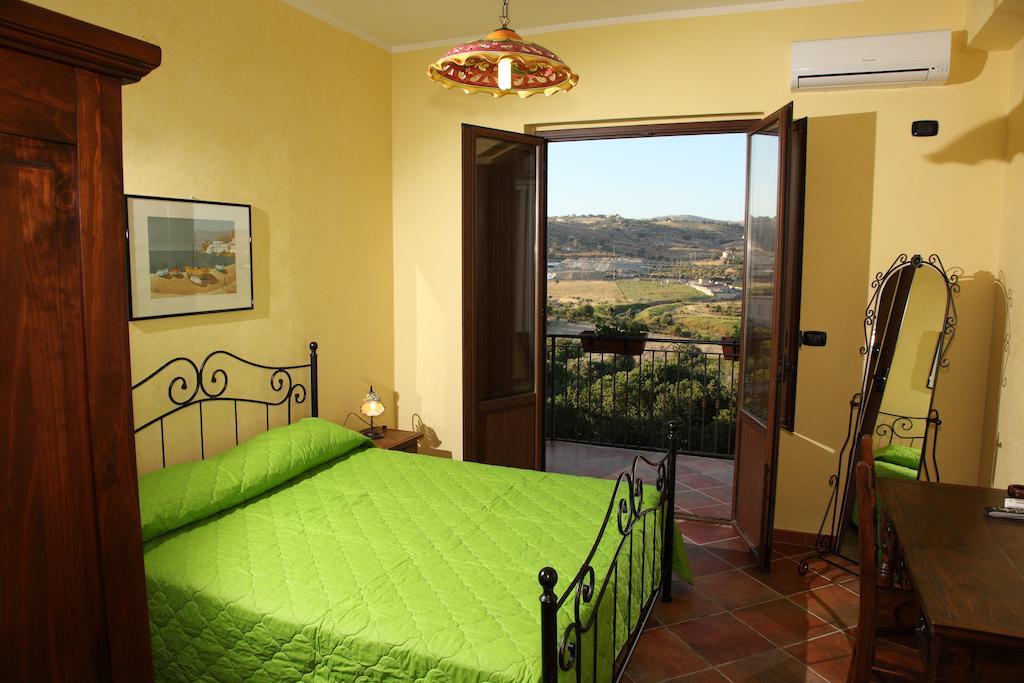 Villa Del Saracenoレアルモンテ 部屋 写真